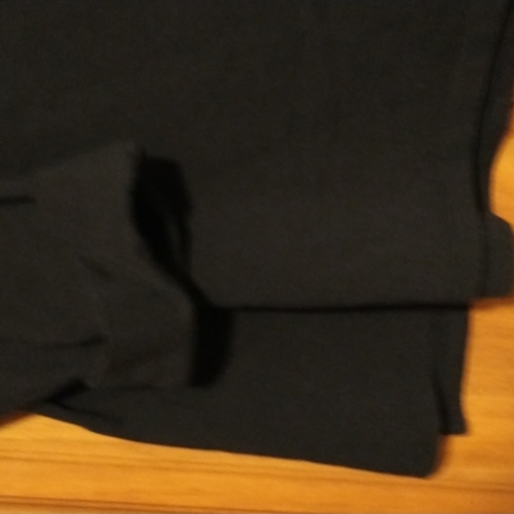 Talbots women's size L 3/4 cuffed sleeves postage stamp Tee - Picture 5 of 11